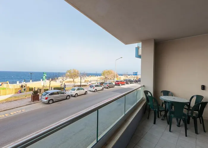 Spacious Seafront With Living, Sofa, Wifi & Ac By 360 Estates Appartamento