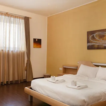 Spacious Seafront With Living, Sofa, Wifi & Ac By 360 Estates شقة *